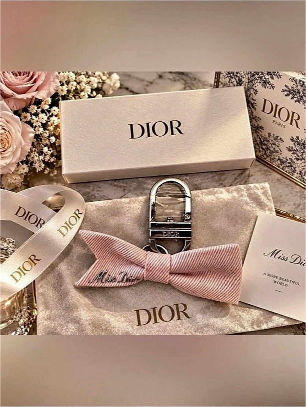 Dior Miss Dior bow key ring